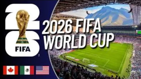 伊卡尔迪与爱妻悠闲时光，甜蜜拥抱画面动人