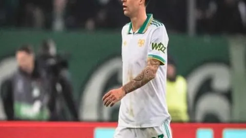 曼联力争维持前四席位 阿邦拉霍预测：霍伊伦德有望接替哈兰德加盟曼联